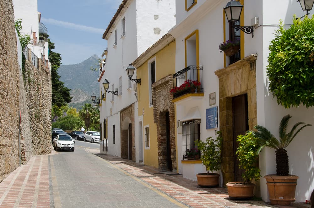 Marbella Old Town boutiques