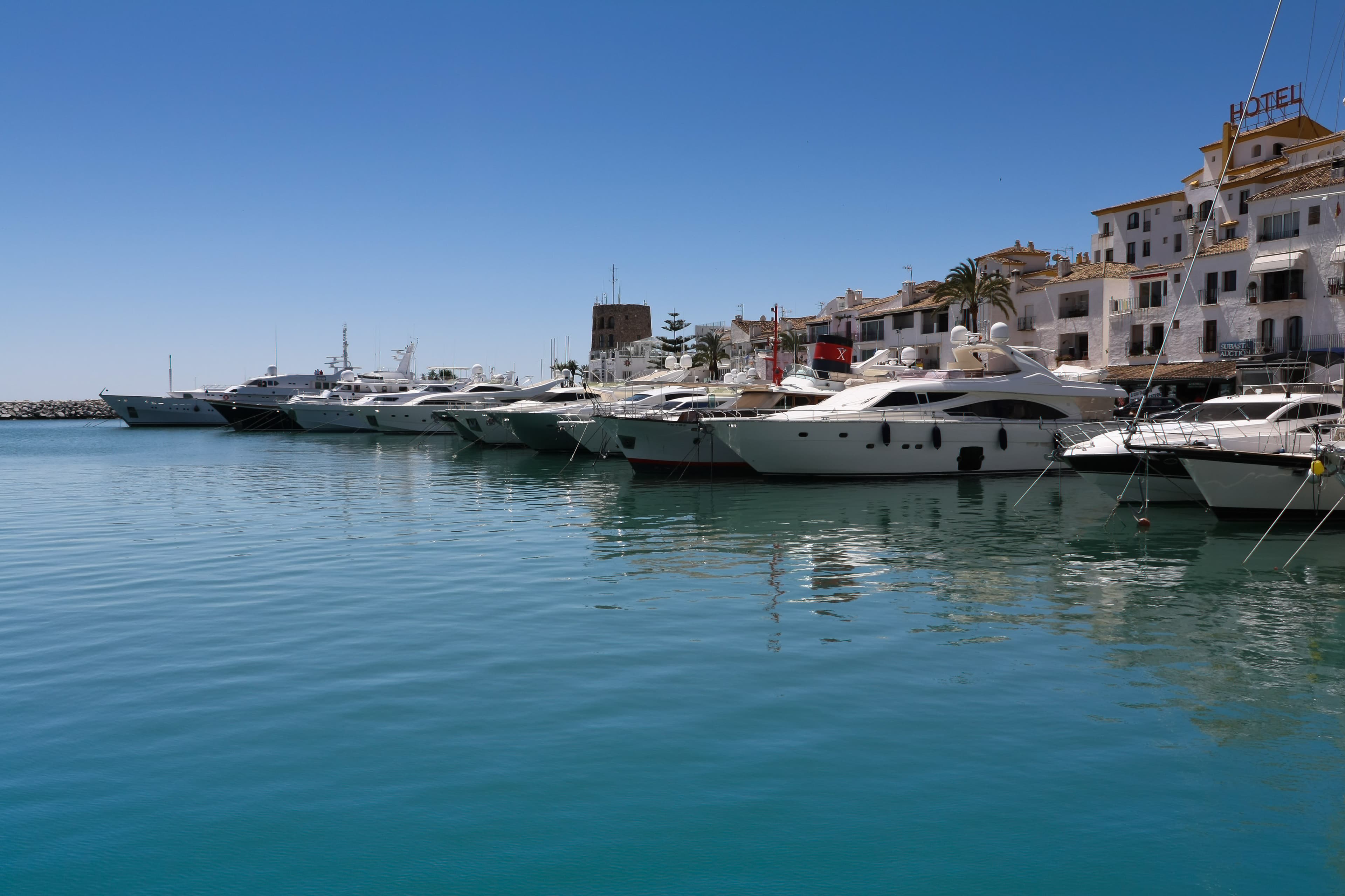 Puerto Banús Marina Boutiques